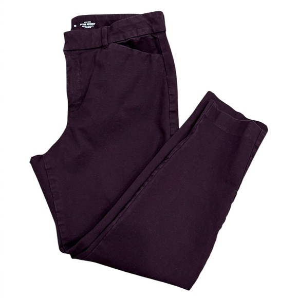 Old Navy Pixie Pants - Picture 5 of 6